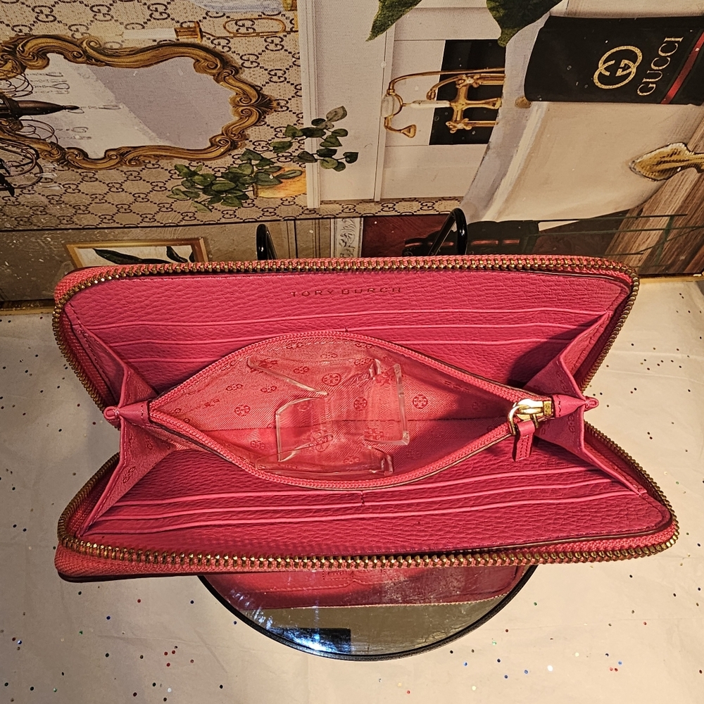 Tory Burch Harper Fiesta Continental Zip-around Wallet - Picture 11 of 16